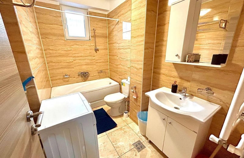 Rental of a comfortable 2-room apartment, 55 m², Mamaia district, Constanța, Romania